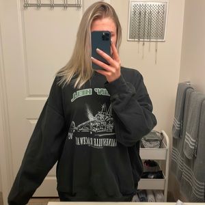 Over sized crew neck